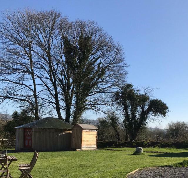Mcclure Yurt At Carrigeen Glamping Kilkenny Exterior foto
